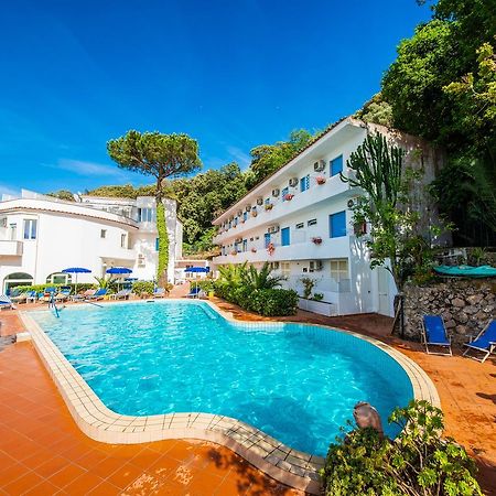 Bristol Hotel Lacco Ameno  ภายนอก รูปภาพ